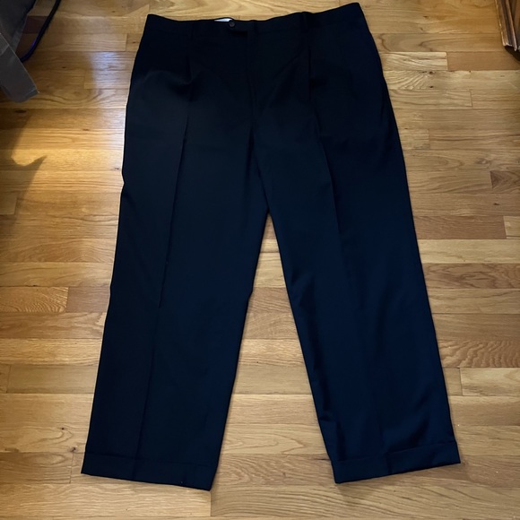 Joseph & Feiss Navy Suit - Picture 3 of 5